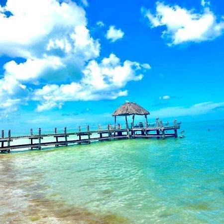 Two Bedroom Beachfront Villa セレストゥン エクステリア 写真